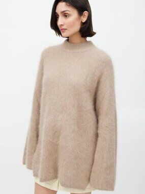 Alexander McQueen beige fuzzy sweater